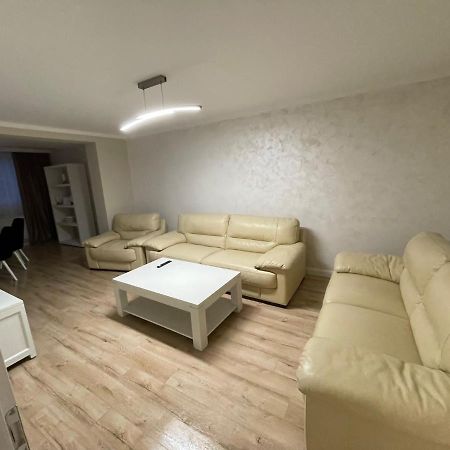 Apartament 1 Lalelelor Nasaud Экстерьер фото